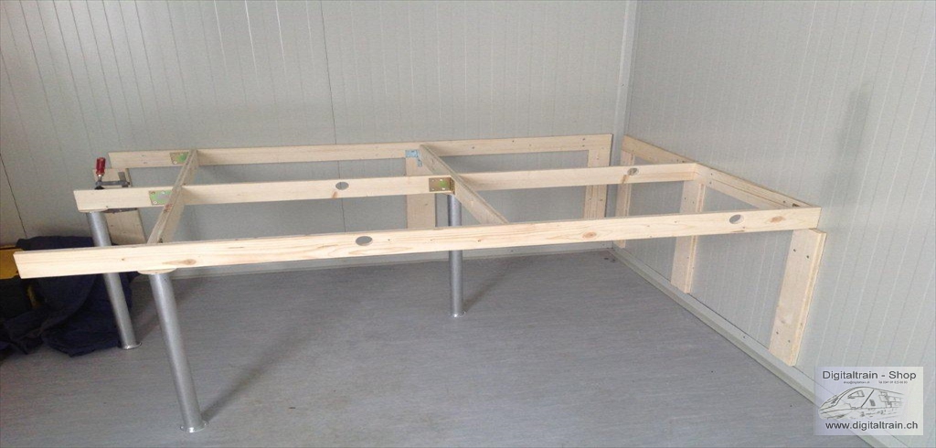 03 Beginn mit dem Grundrahmen